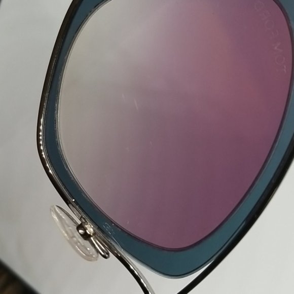 Tom Ford TF605